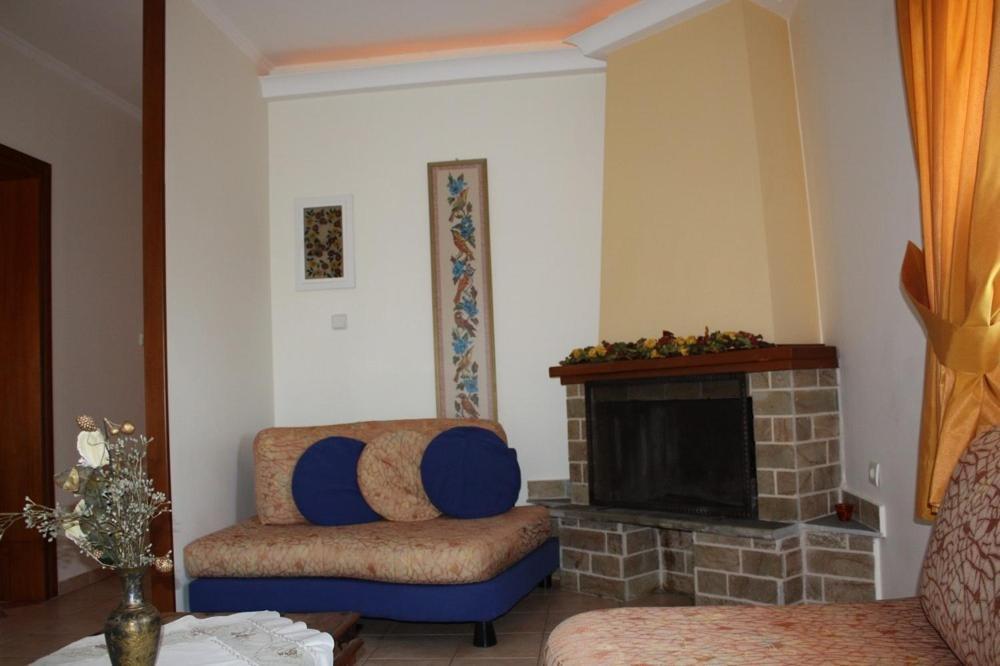 Guesthouse Liogerma Káto Loutrákion 객실 사진