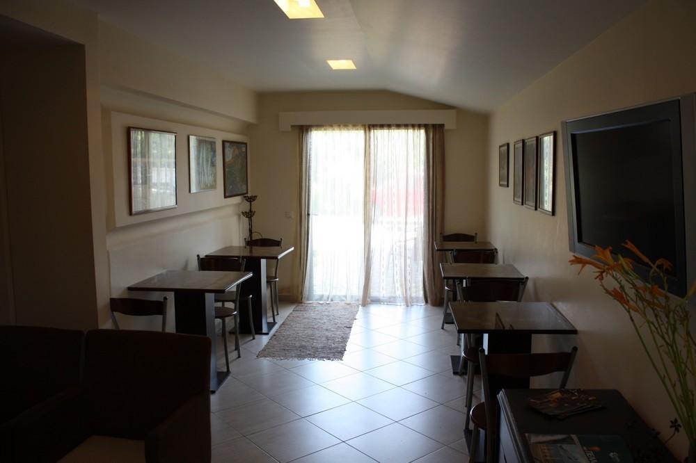 Guesthouse Liogerma Káto Loutrákion 외부 사진